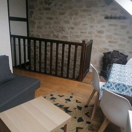 Apartamento Le Charme De La Pierre Echarcon Exterior foto