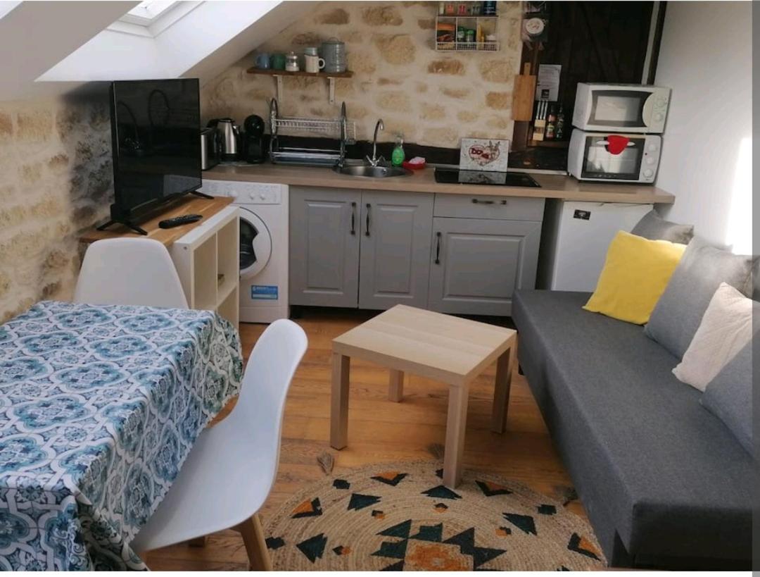 Apartamento Le Charme De La Pierre Echarcon Exterior foto